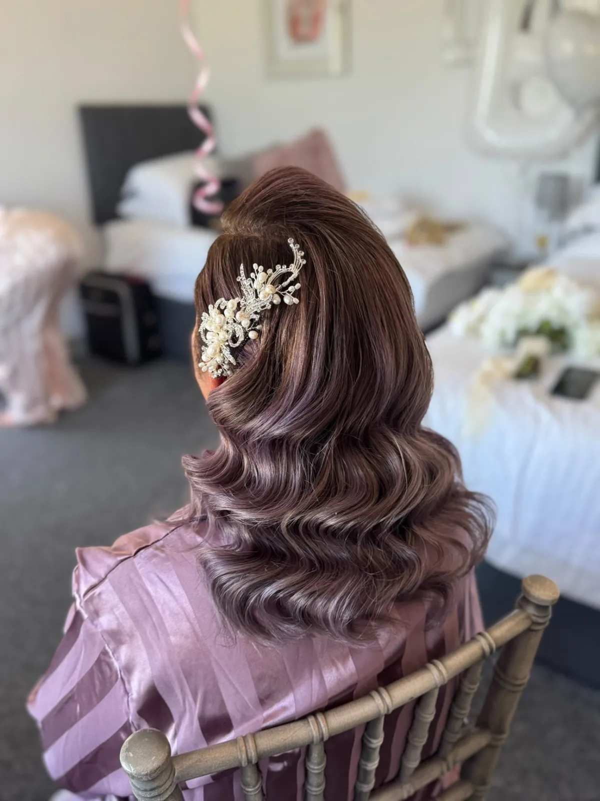 Glamorous vintage waves with a pearl and crystal hair comb by Be Bridal